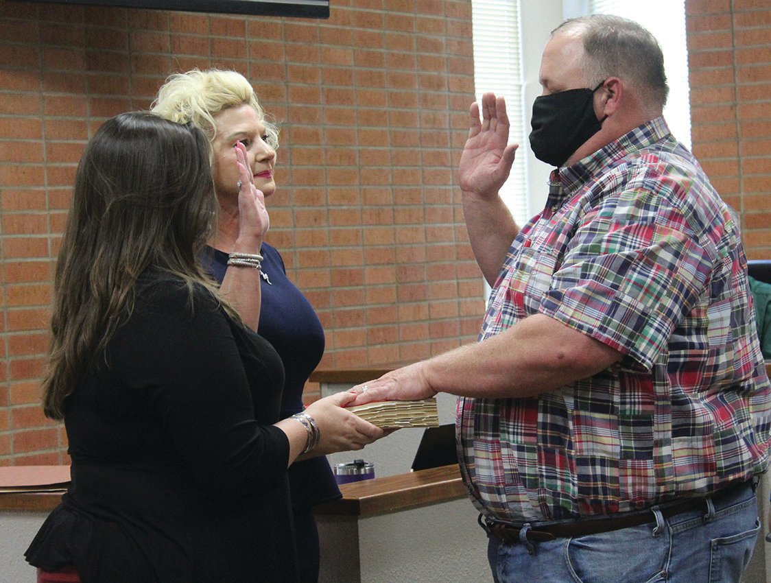 Kridler was sworn in by Mayor Connie Kacir.